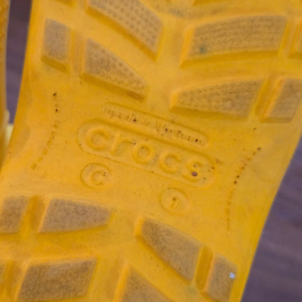 Crocs Kids Handle It Rain Boots Yellow Waterproof Slip On C9 12803